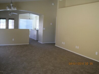 PM 342 Formal Living