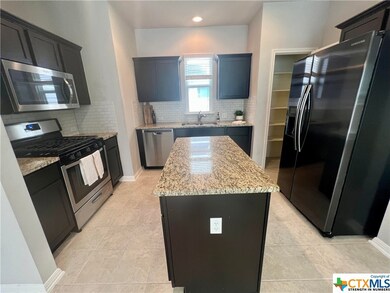 126 Friendship Oak Dr, San Marcos, TX 78666 - photo 7