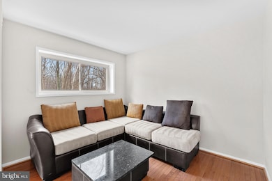 4227 Americana Dr unit 102, Annandale, VA 22003 - photo 5