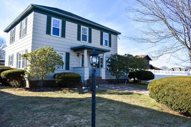 5 Willow Ave, York, ME 03909 - photo 2