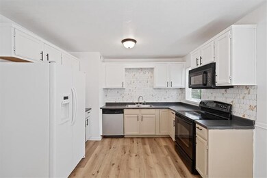 11307 W 67th St, Shawnee, KS 66203 - photo 4