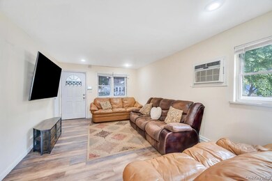 12 South Rd, Central Islip, NY 11722 - photo 3