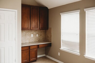 8223 Garrison Point Dr, Houston, TX 77040 - photo 6