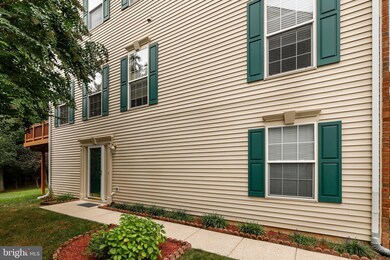 2672 Streamview Dr, Odenton, MD 21113 - photo 2