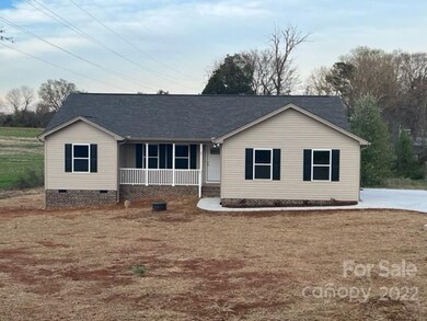 401 Bell Farm Rd, Statesville, NC 28625 - photo 3