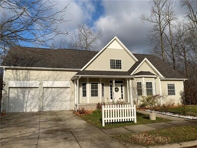 5660 Honey Locust Dr, Columbus, IN 47201 - photo 2