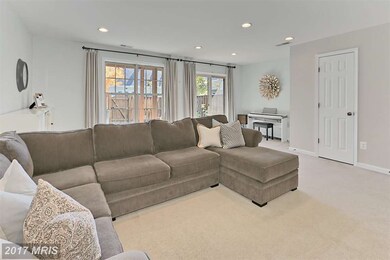 42649 Chisholm Dr, Broadlands, VA 20148 - photo 4