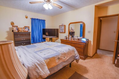 3604 S Hamilton-5