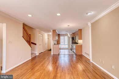 506 S Hanover St, Baltimore, MD 21201 - photo 5