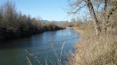 5497 E Evans Creek Rd, Rogue River, OR 97537 - photo 5