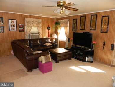 42 Primrose Ln, Willingboro, NJ 08046 - photo 3