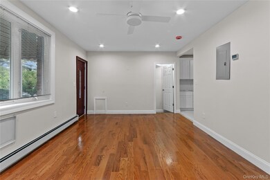 14209 45th Ave, Flushing, NY 11355 - photo 3