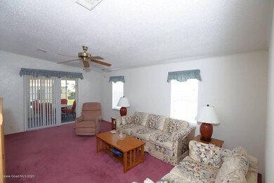 4 5307 Bannock St - Living Room - View 4