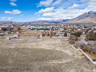 View of mountain feature featuring a residential view