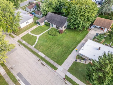 308 E Mcwilliams St, Fond Du Lac, WI 54935 - photo 5