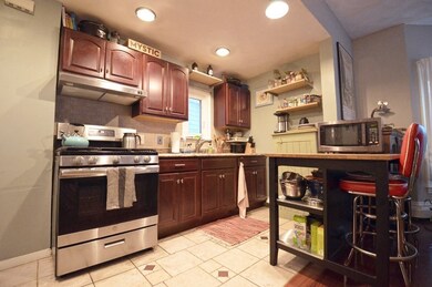 645 Broadway unit 2, Chelsea, MA 02150 - photo 3
