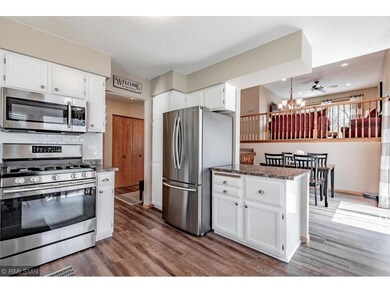 kitchen3.jpg