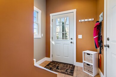 555 Maple St, South Haven, MI-37