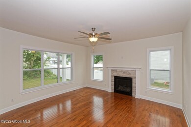1 Livingroom (2)