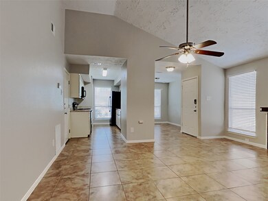 7826 Gatehouse Dr, Houston, TX 77040 - photo 4