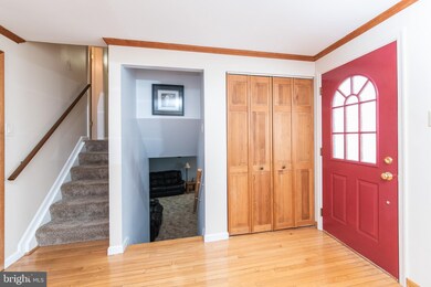 12119 Buttonwood Ln, Middle River, MD 21220 - photo 2