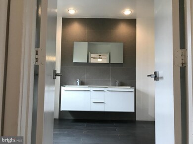 5329 Strathmore Ave, Kensington, MD 20895 - photo 3