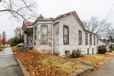 622 7th St, Boonville, MO 65233 - photo 2