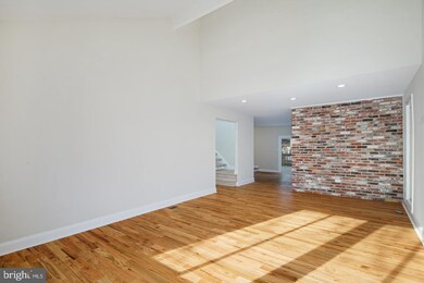 42 Woodhurst Dr, Voorhees, NJ 08043 - photo 3