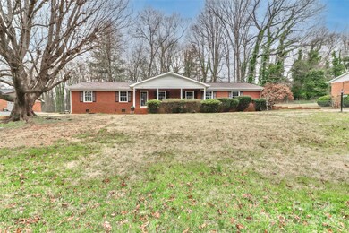 528 Stoneybrook Rd, Statesville, NC 28677 - photo 2