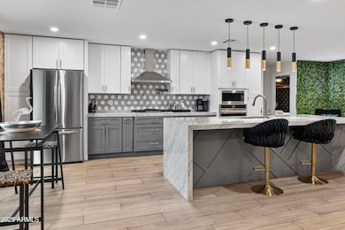 8707 E Clarendon Ave, Scottsdale, AZ 85251 - photo 4