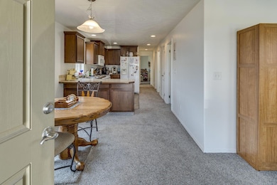 288 SW 35th St, Redmond, OR 97756 - photo 5