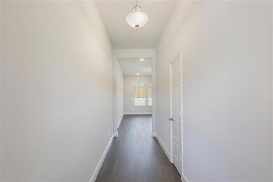 1413 Eagle Nest  Entry 2