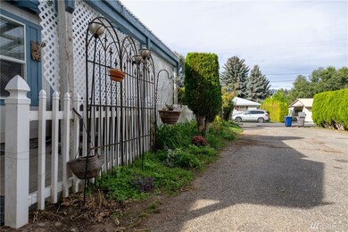 123 N Joseph Ave, East Wenatchee, WA 98802 - photo 4