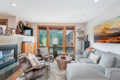 living area 2