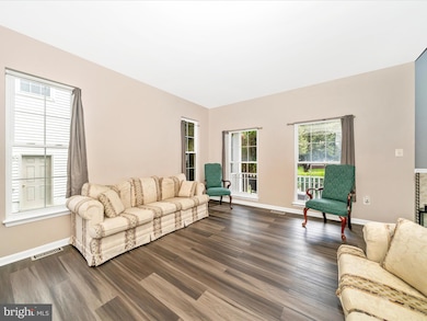 902 Gunnison Ct, Gambrills, MD 21054 - photo 7