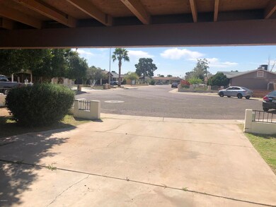 2626 N 50th Dr, Phoenix, AZ 85035 - photo 3