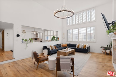 14521 Benefit St unit 307, Sherman Oaks, CA 91403 - photo 3