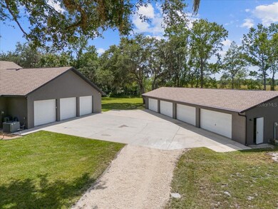 Detached Garage