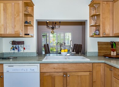 Kitchen (3)
