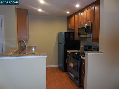 120 Reflections Dr unit 18, San Ramon, CA 94583 - photo 4