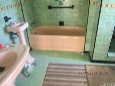 2118 S Victoria Ave, Los Angeles, CA 90016 - photo 3