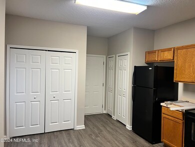 7848 Playpen Ct, Jacksonville, FL 32210 - photo 3