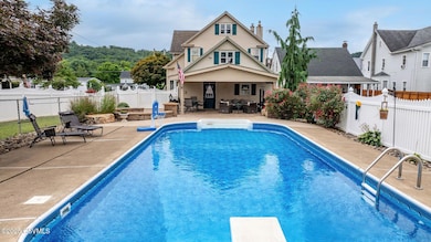 543 E 5th St, Nescopeck, PA 18635 - photo 5