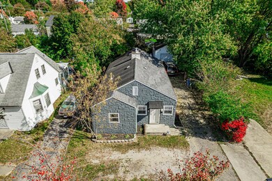 924 s james rd 021