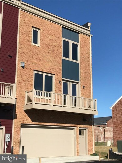 9091 Power House Rd, Lorton, VA 22079 - photo 4