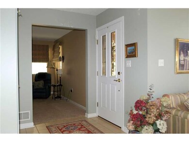 Entry/Foyer.