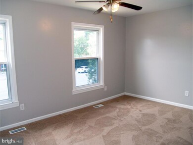 322 Thayer Ct, Newark, DE 19702 - photo 7