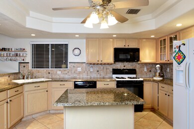 Large, Convenient, Open Kitchen