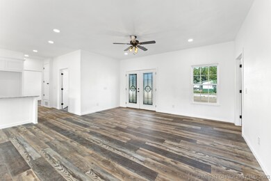 1100 W Main St, Beggs, OK 74421 - photo 4