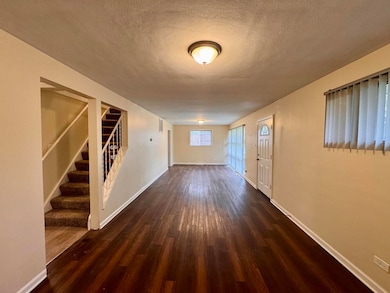 17318 Walter St, Lansing, IL 60438 - photo 4